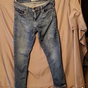 Levi Skinny Jeans size 30